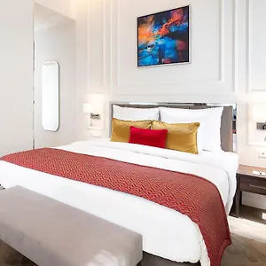 4* Hotel Three Corners Avenue