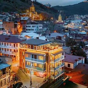 Tbilisee Otel